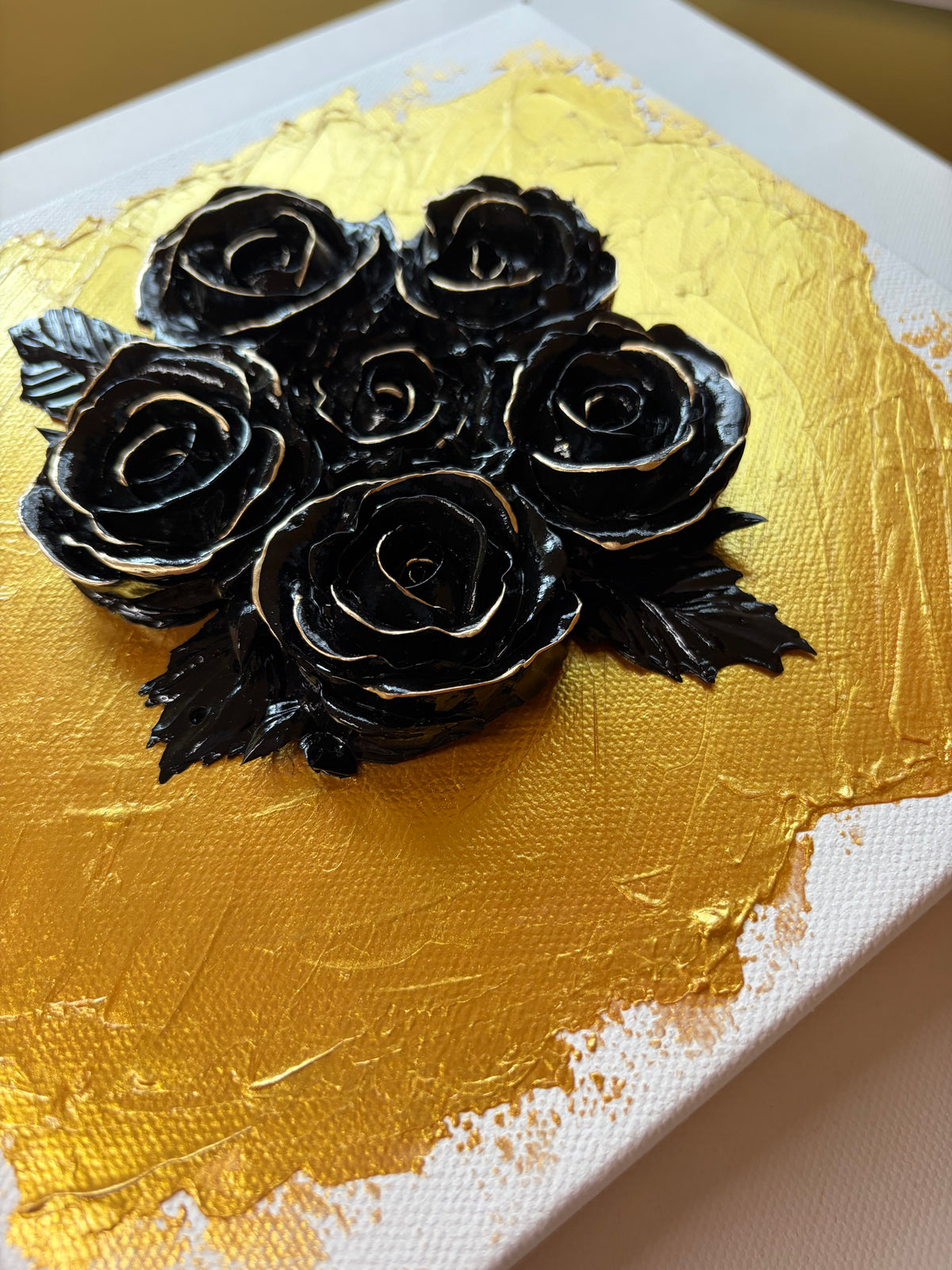 8x8 Five Black roses with gold