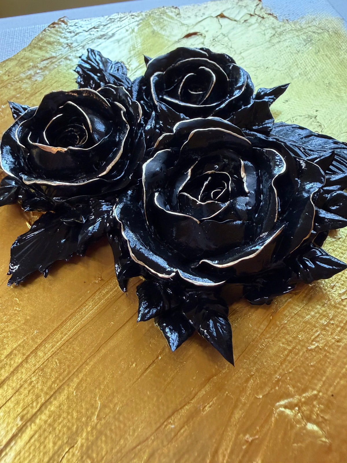 8x8 Black Trio of roses with gold