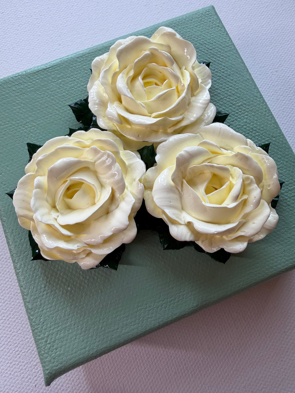 4x4 inch Cream Roses on Green