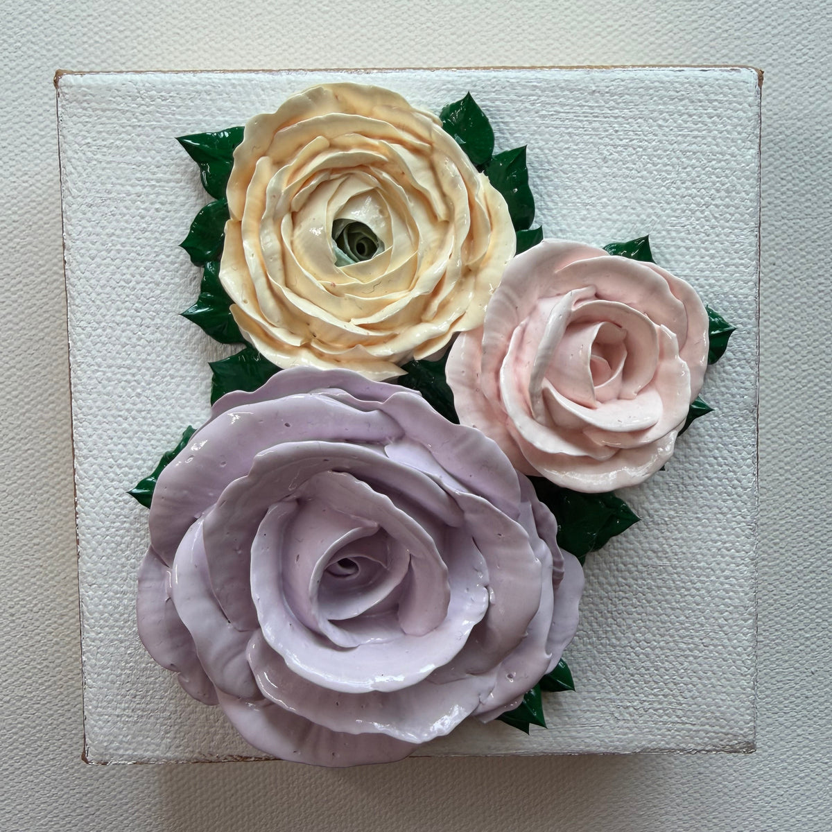 4x4 inch 2 Roses & Ranunculus on White with Gold Edges