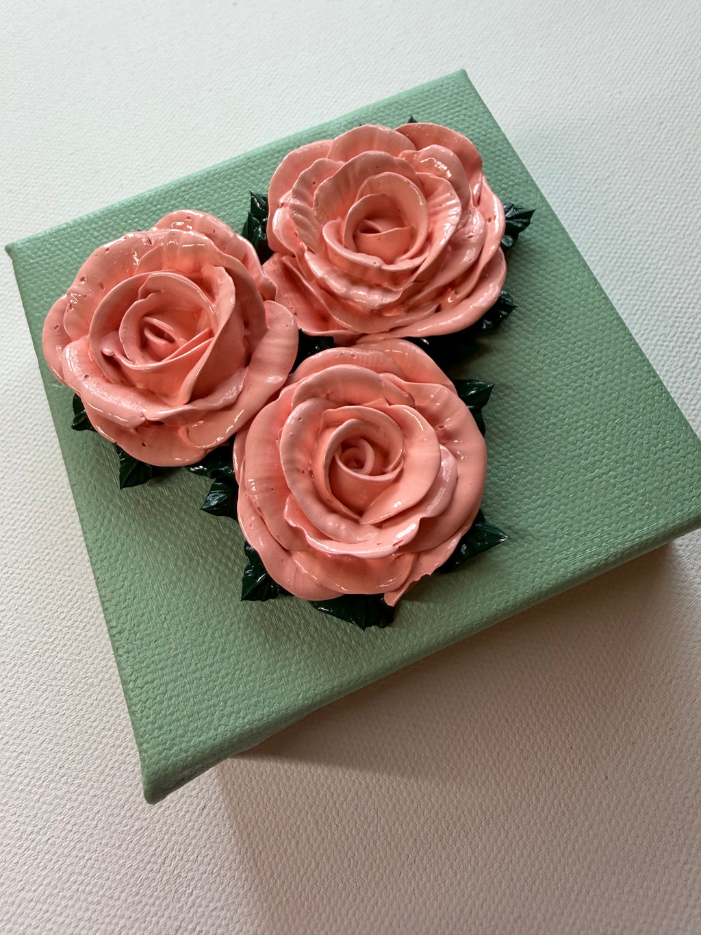 4x4 inch Coral Roses on Green